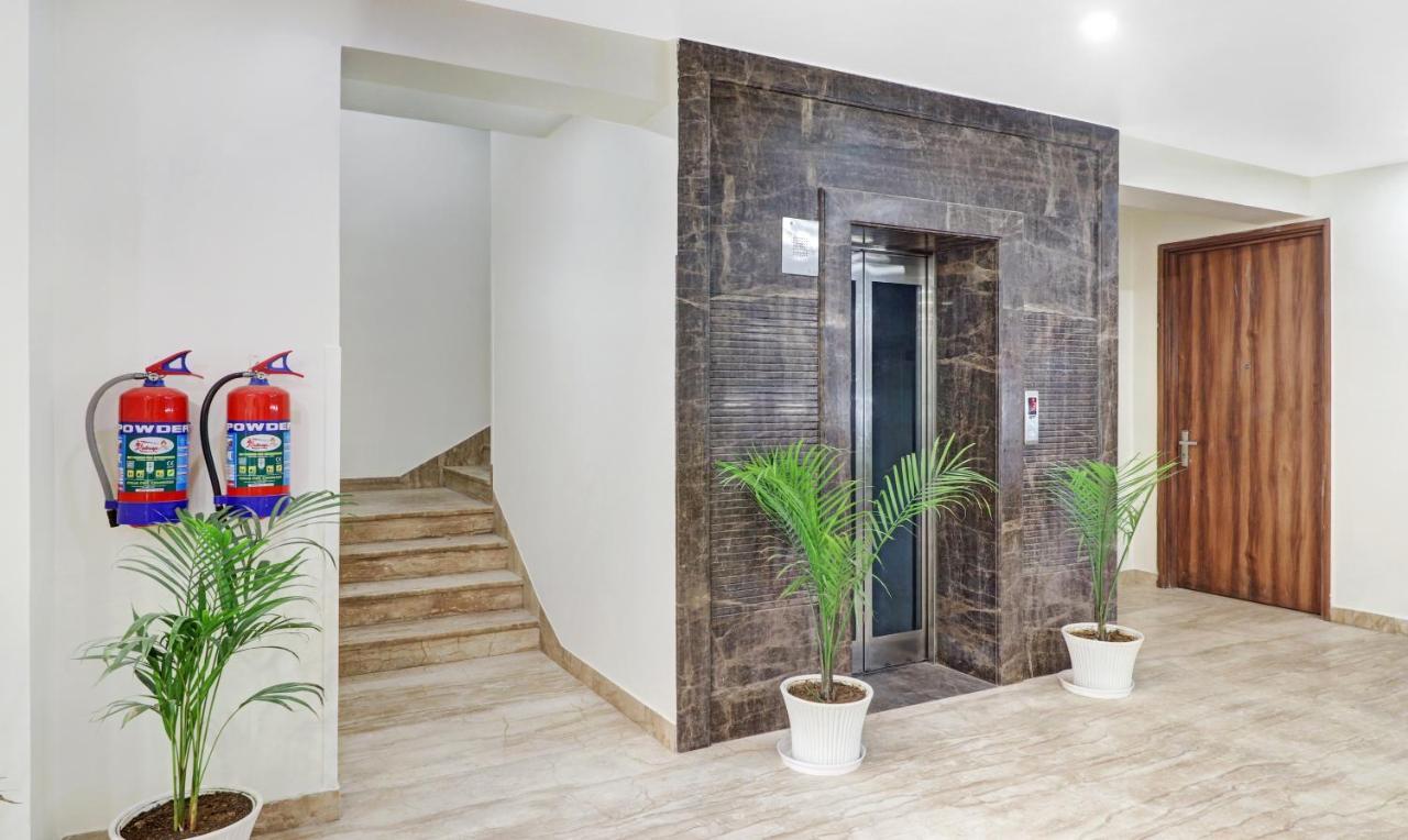 Hotel The Archer Artemis Hospital Road Sector 52 Γκουργκάον Εξωτερικό φωτογραφία