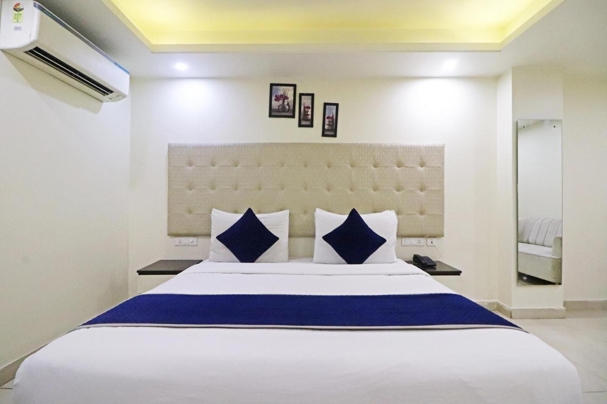 Hotel The Archer Artemis Hospital Road Sector 52 Γκουργκάον Εξωτερικό φωτογραφία