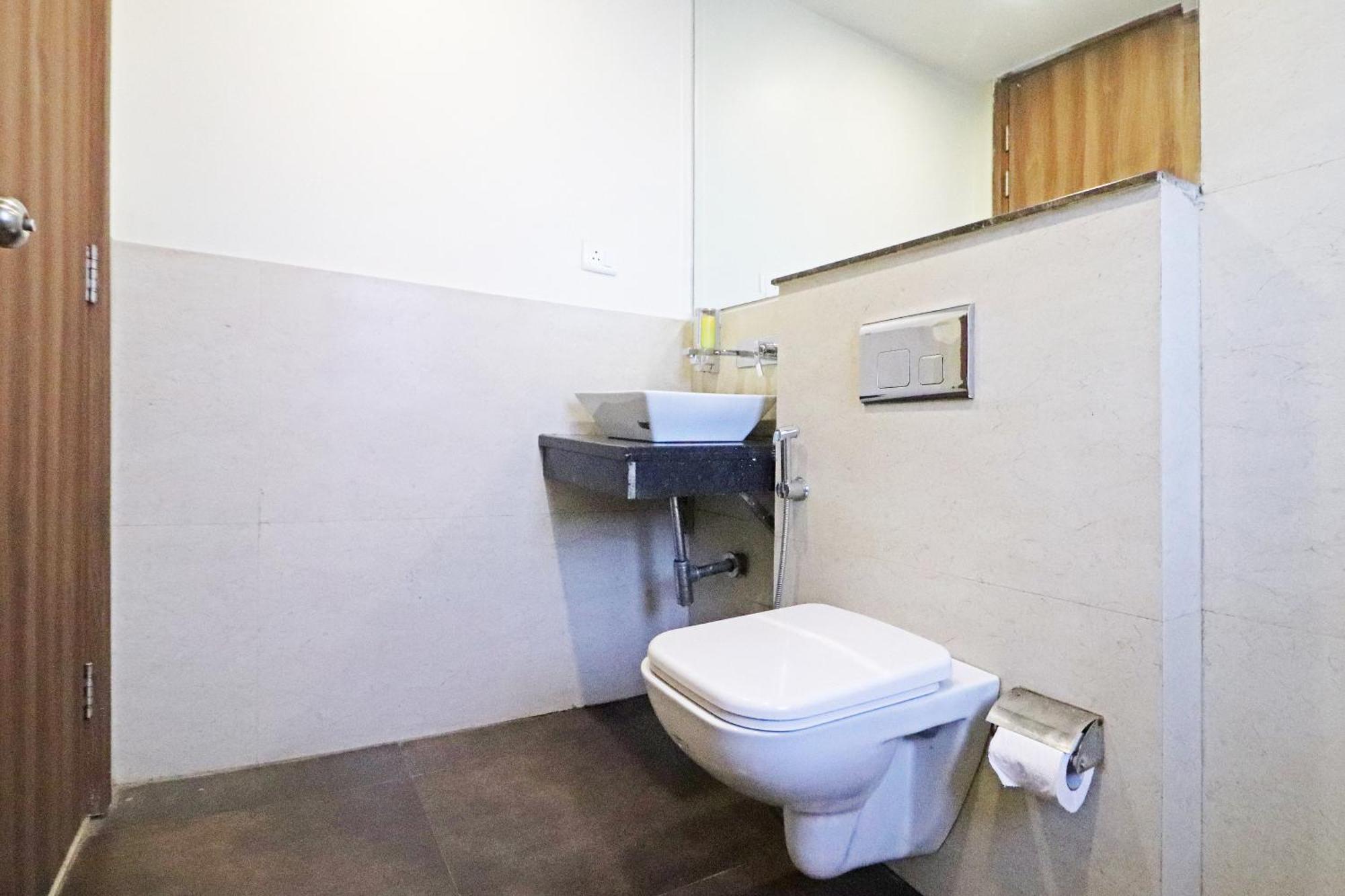 Hotel The Archer Artemis Hospital Road Sector 52 Γκουργκάον Εξωτερικό φωτογραφία