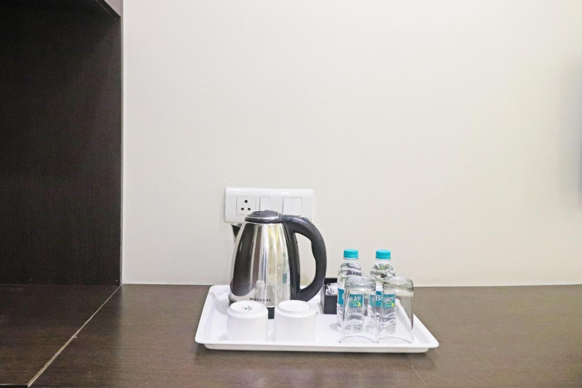 Hotel The Archer Artemis Hospital Road Sector 52 Γκουργκάον Εξωτερικό φωτογραφία